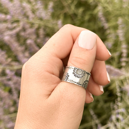 Sunflowers & Barbed Wire Ring